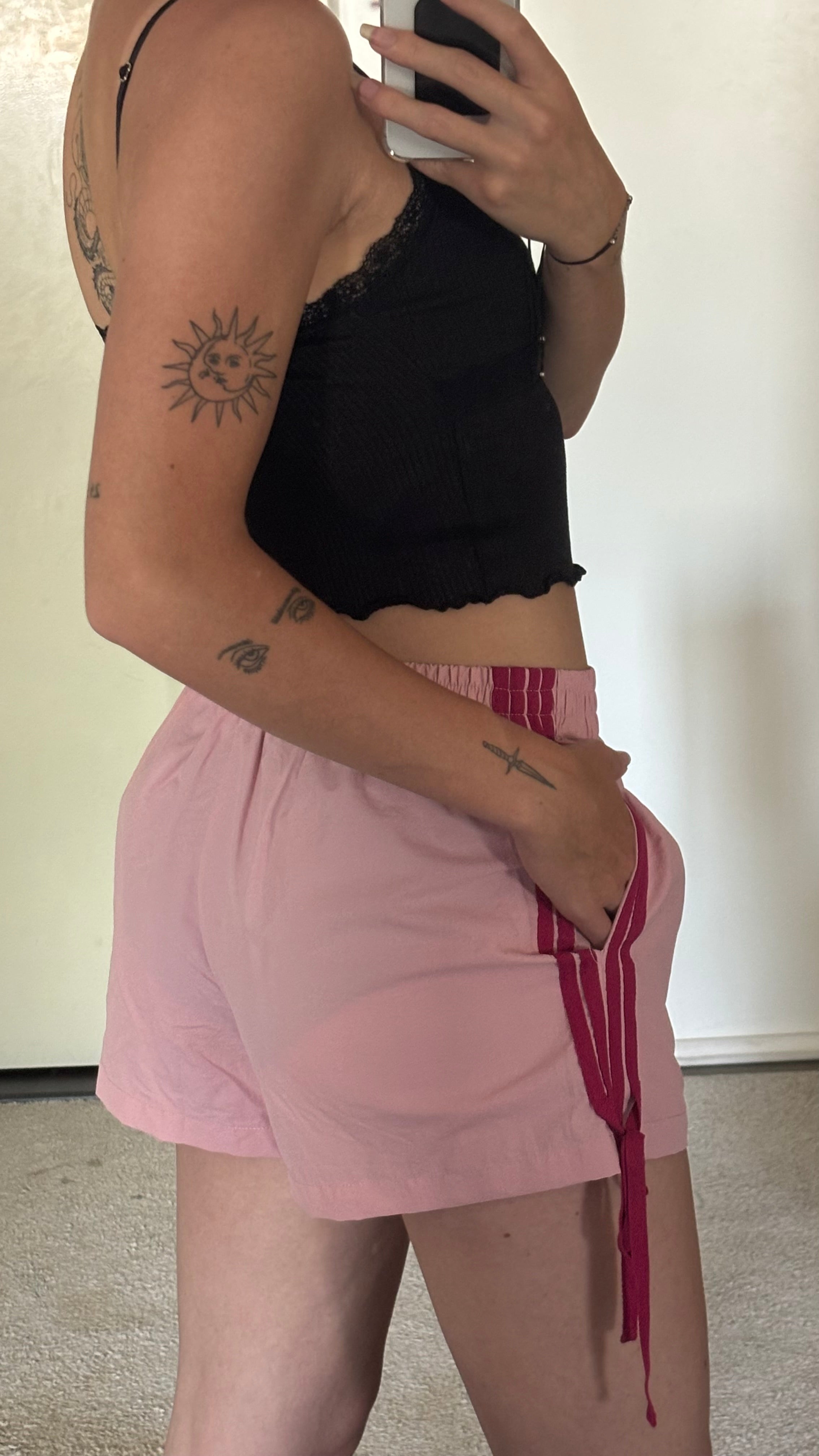 Sara Gestreept Zomershort