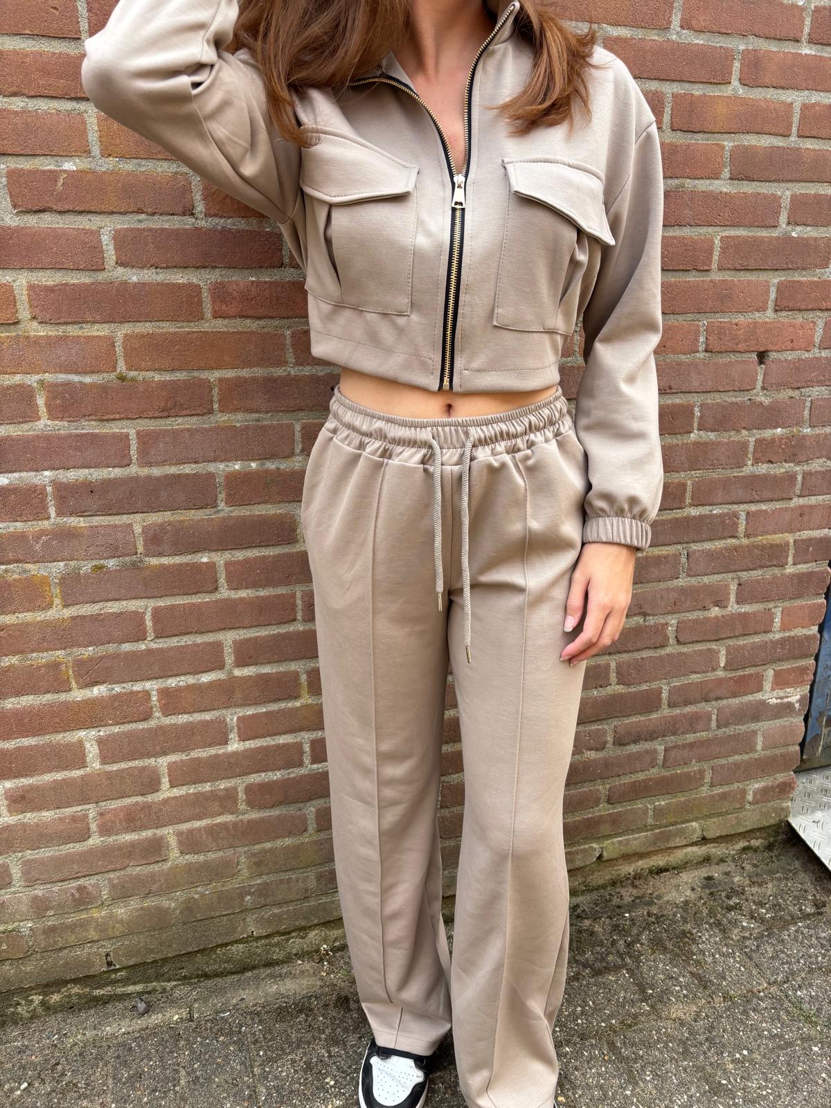 Cynthia Comfi Set Taupe