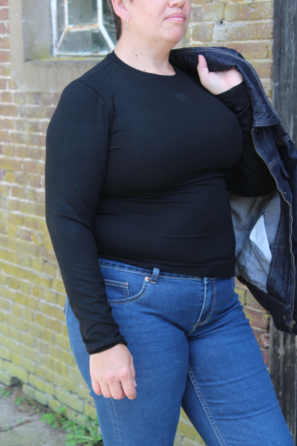 Faith Top Black